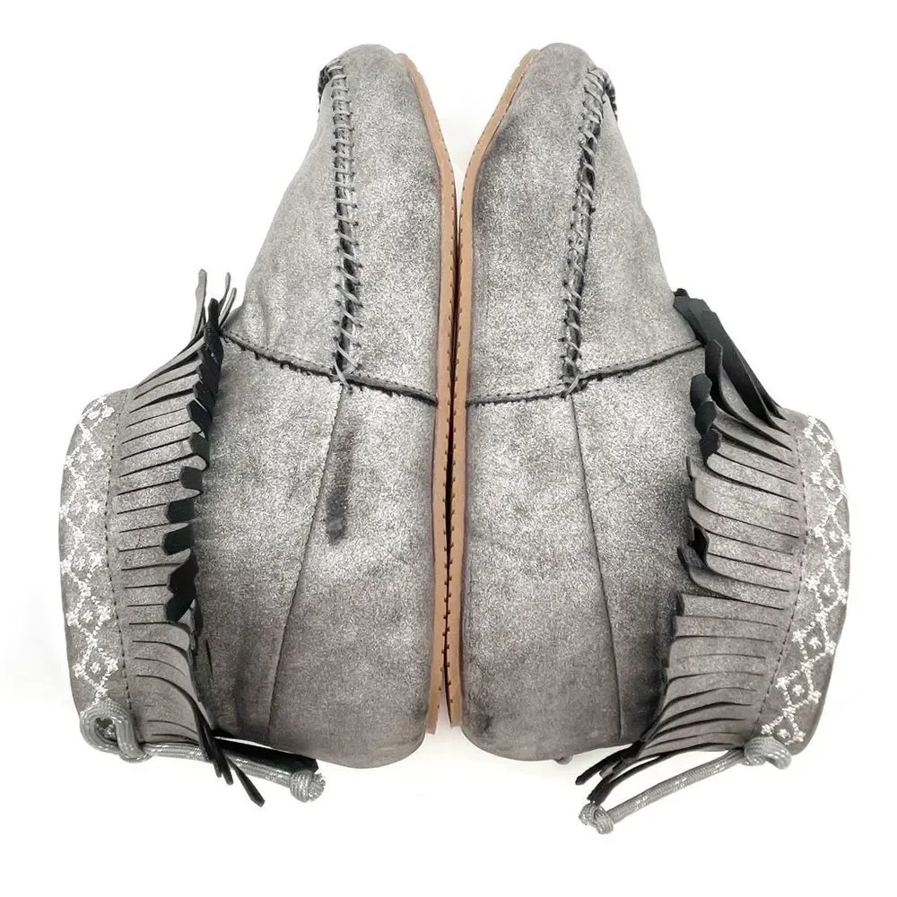 Hanna Andersson Erika Moccasin Fringed Zip Bootie Silver Metallic Girls Size 4